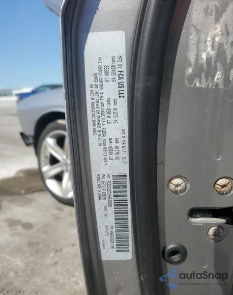 2017 Dodge Challenger R/T z USA, uszkodzony, nr VIN 2C3CDZBT2HH639585